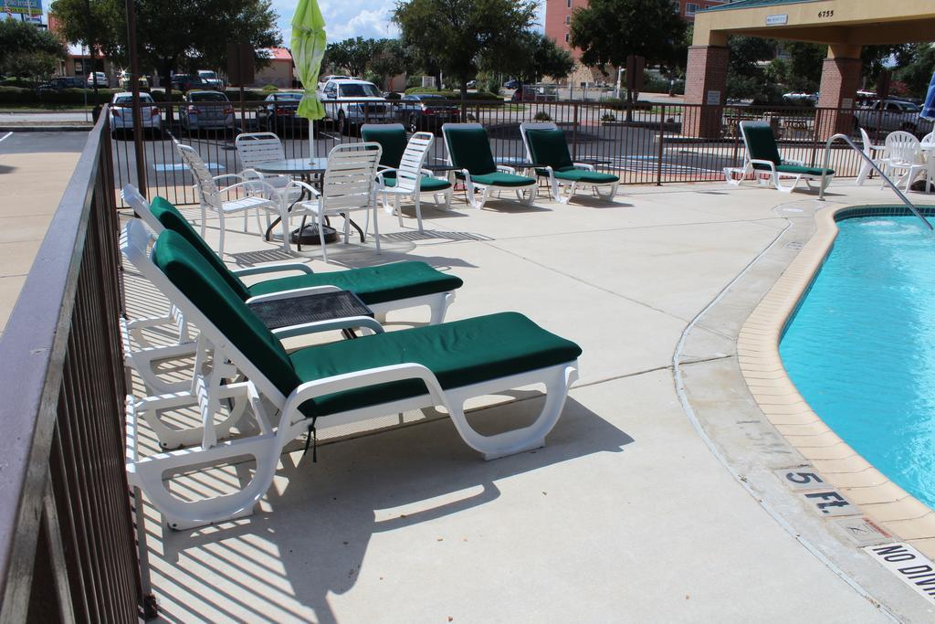 Spark By Hilton San Antonio Northwest Near Six Flags Exterior photo