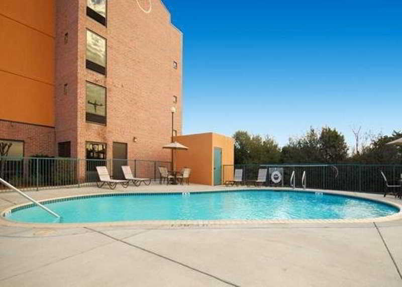 Spark By Hilton San Antonio Northwest Near Six Flags Exterior photo